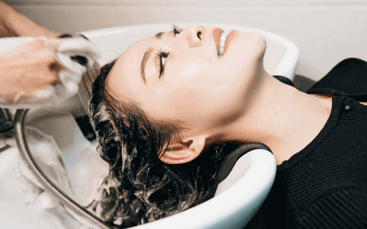 Haarausfall bei Frauen das können Sie tun